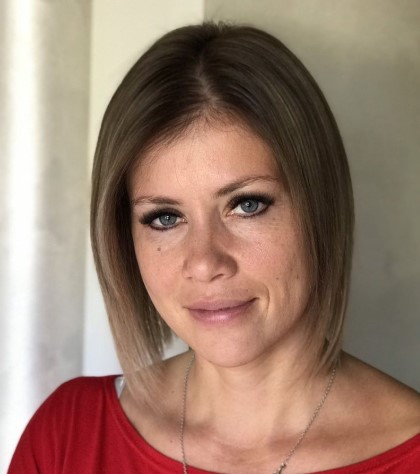 Елена Стоянова